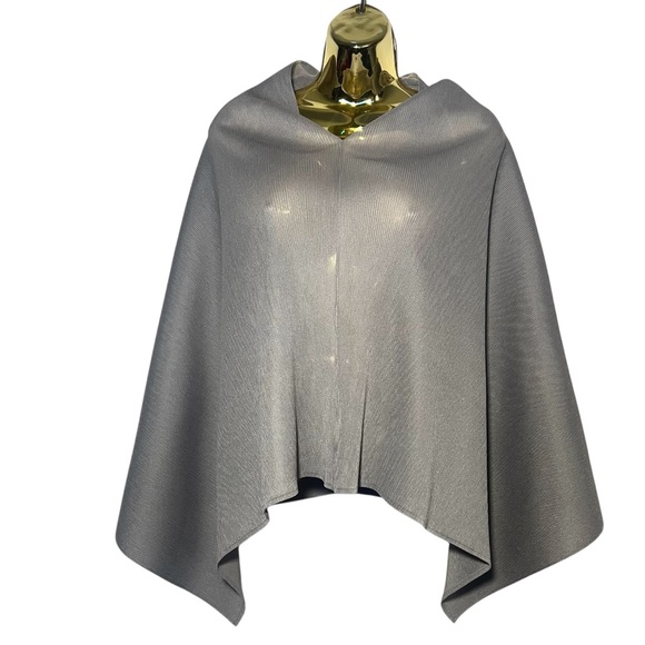 Ruti Women's Gray Cape O/S